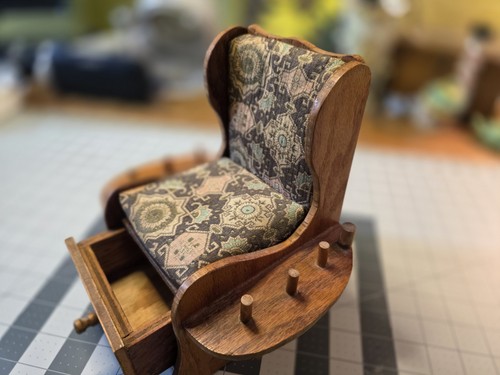 Wooden rocking chair pin - wooden,